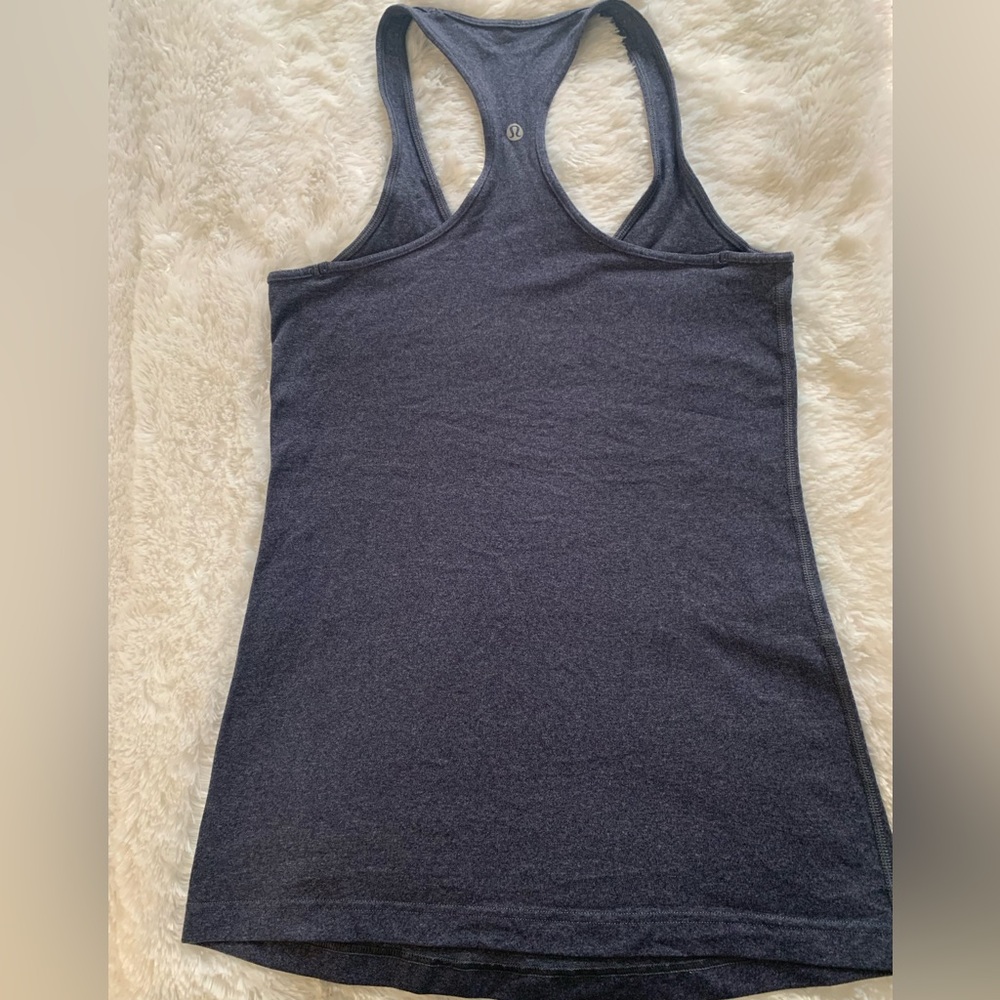 Lululemon tank top